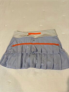 lululemon athletica Light Blue Pleated Athletic Skirt with Orange Trim Size 6